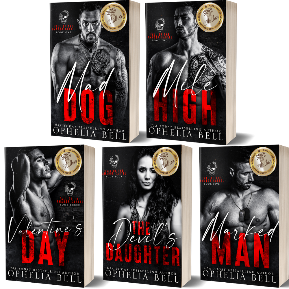 Paperbacks – Author Ophelia Bell