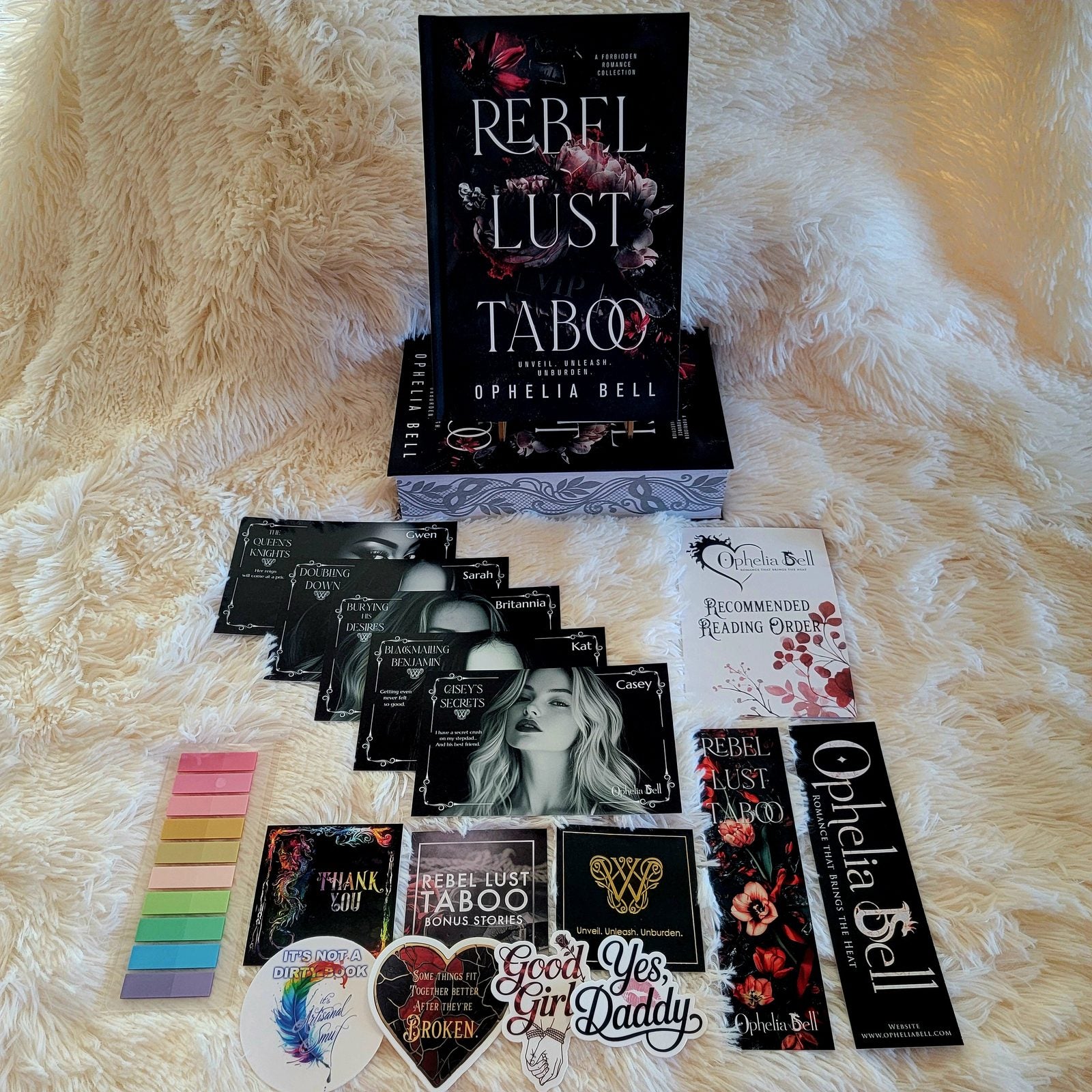 Everything included with the Lace Edge Edition laid out